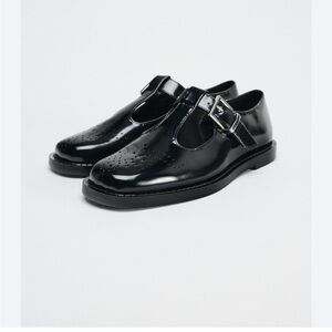 Zara Women's Patent  Black Shoes  9